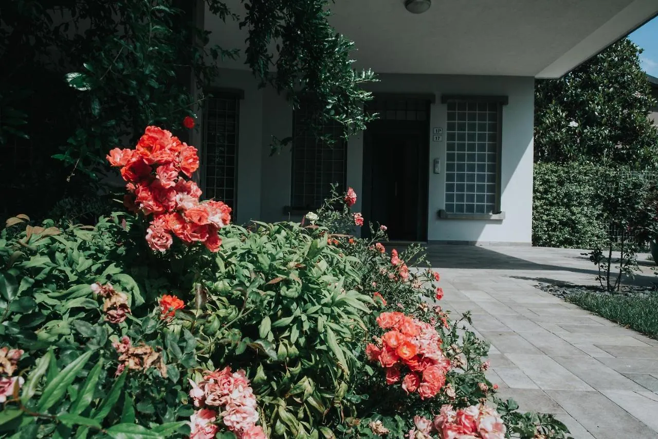 Knit B&B San Matteo della Decima Bed & Breakfast